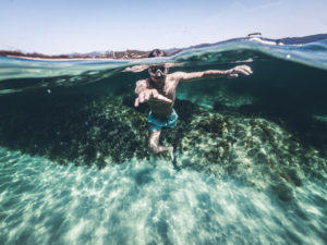 gopro corsica photographe nicolas jacquemin underwater instagram photoshoot