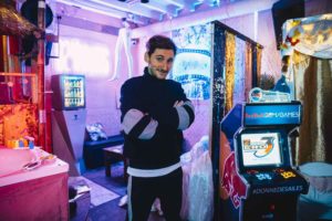 reportage photo nicolas jacquemin red bull youtubeur party instagram brand content