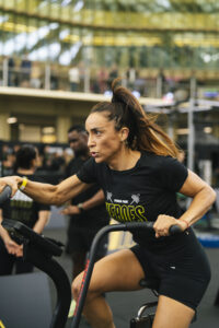 Athlètes en plein effort lors des Fitness Park Heroes 2025, photographiés par Nicolas Jacquemin sous la Canopée des Halles à Paris.
