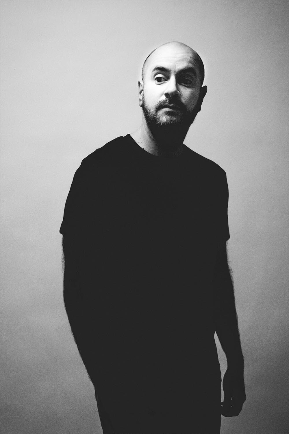 kyan khojandi shooting photo nicolas jacquemin portrait