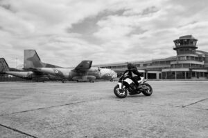 photo romain jeandrot moto shooting iPhone le Bourget marker production Nicolas Jacquemin photographe