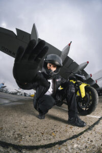 photo romain jeandrot moto shooting iPhone le Bourget marker production Nicolas Jacquemin photographe