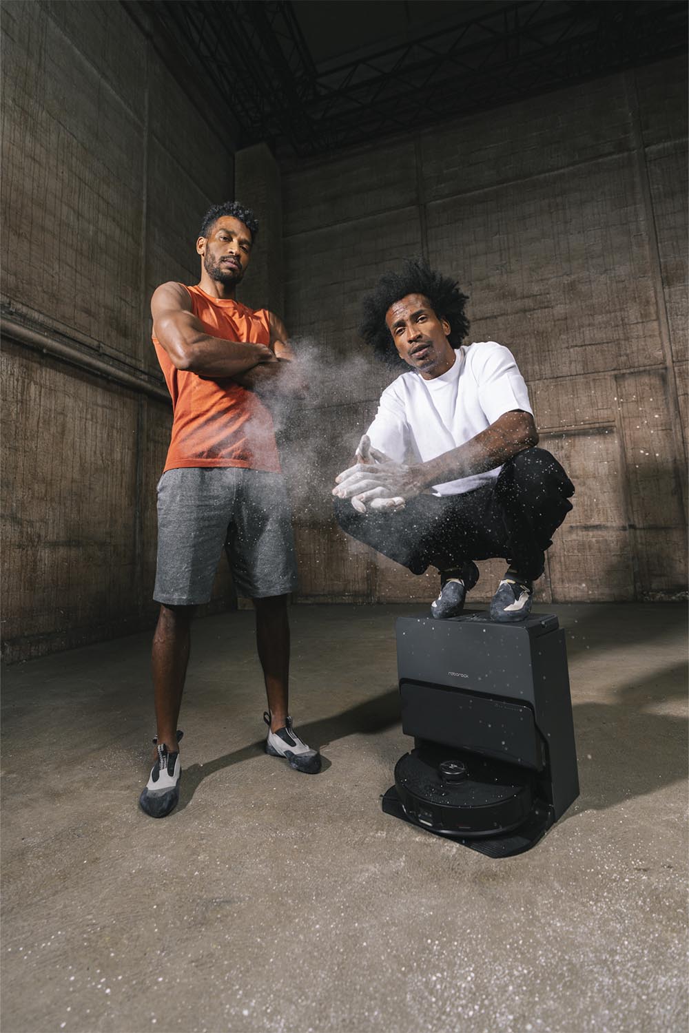 photo des frères mawem pour campagne de pub roborock prise par nicolas jacquemin photographe