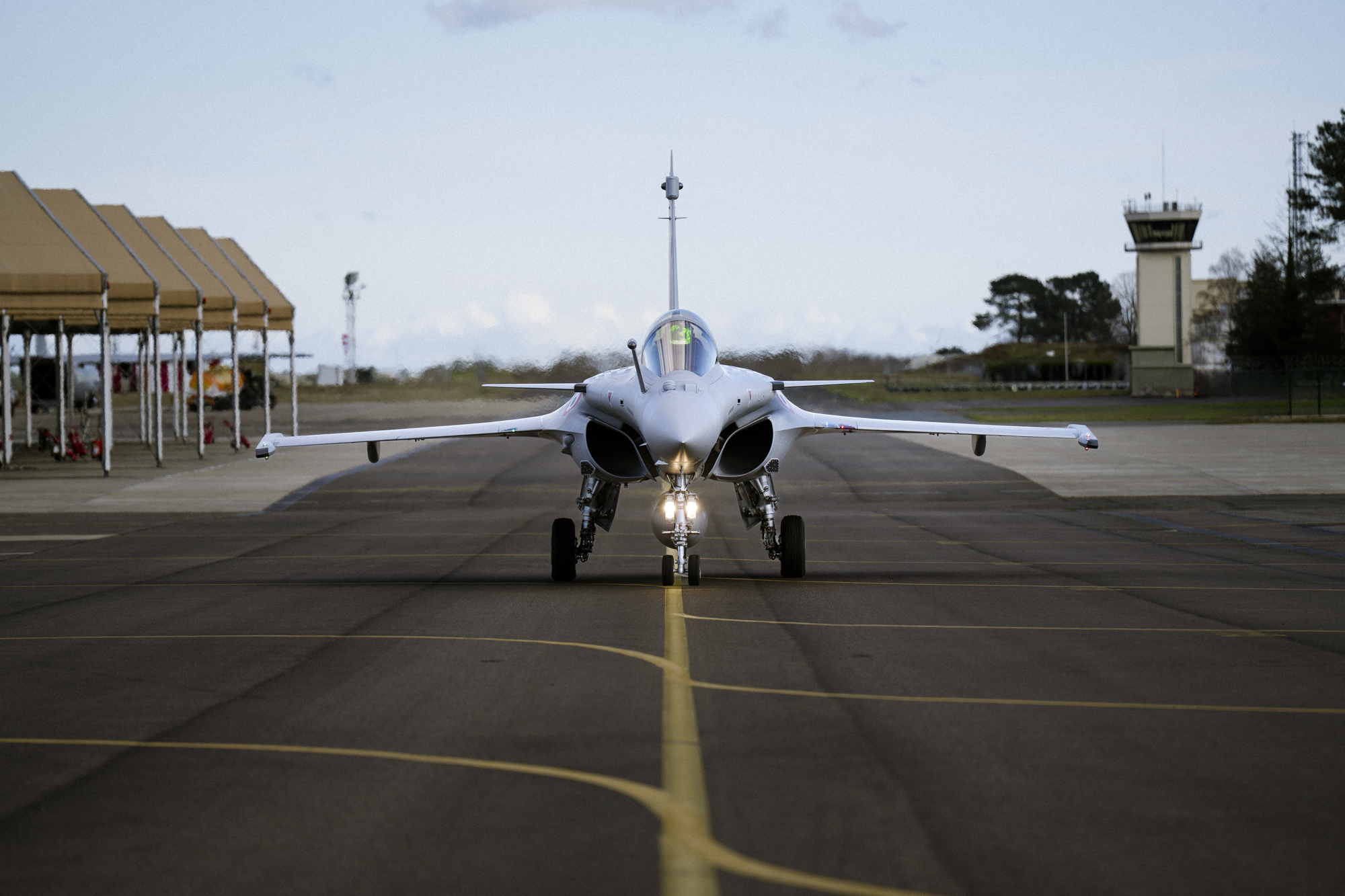 Rafale Armée de l'Air tarmac base aérienne 118 Mont de Marsan